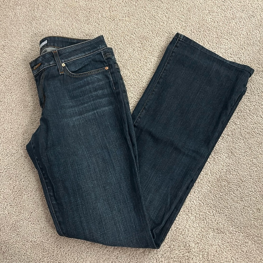 Joe’s jeans flare denim. Great used condition, worn less than 5 times. Size 30